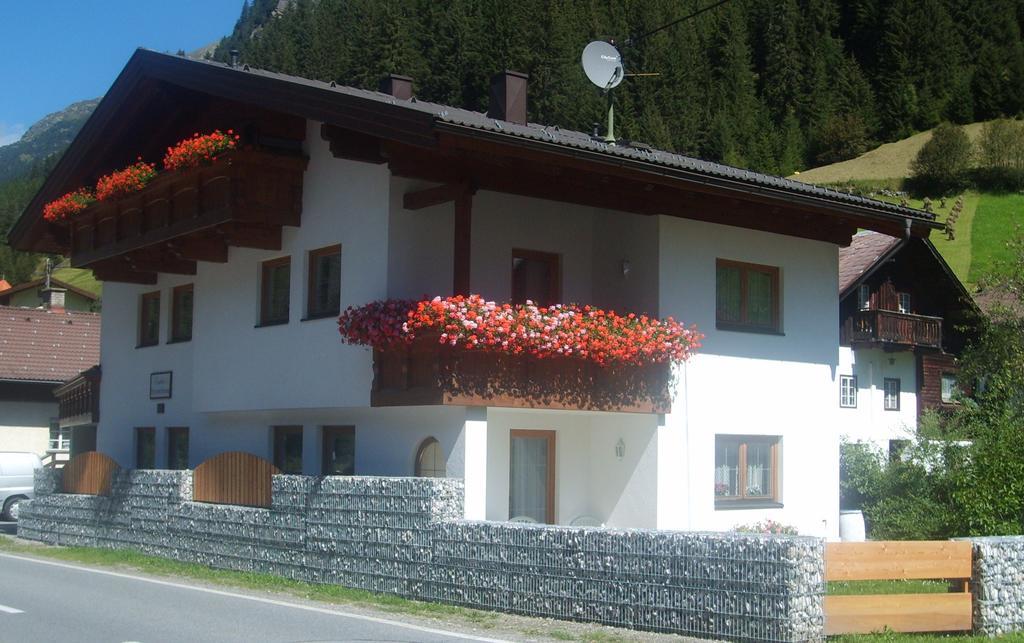 Gasthof Zur Einkehr ซังคท์เลออนฮาร์ด อิม พิทซ์ทัล ภายนอก รูปภาพ