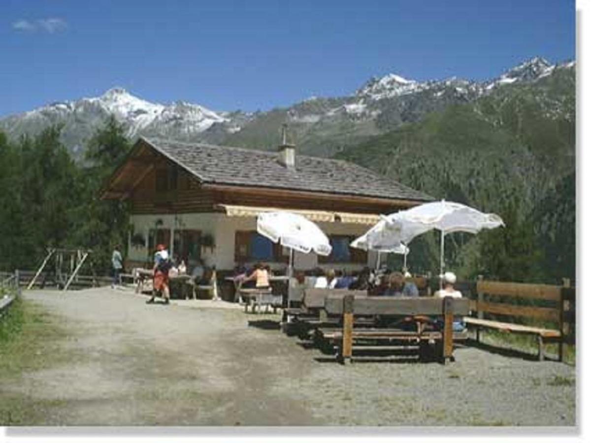 Gasthof Zur Einkehr ซังคท์เลออนฮาร์ด อิม พิทซ์ทัล ภายนอก รูปภาพ
